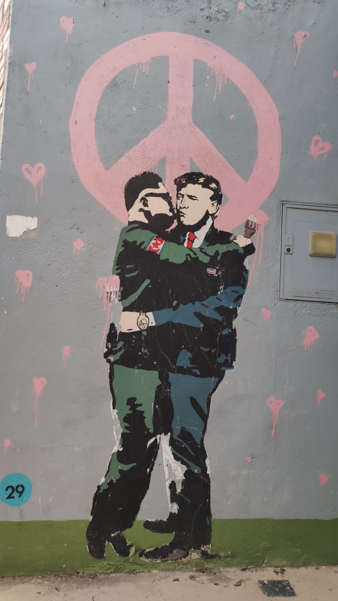 Penelles Graffiti TV Boy