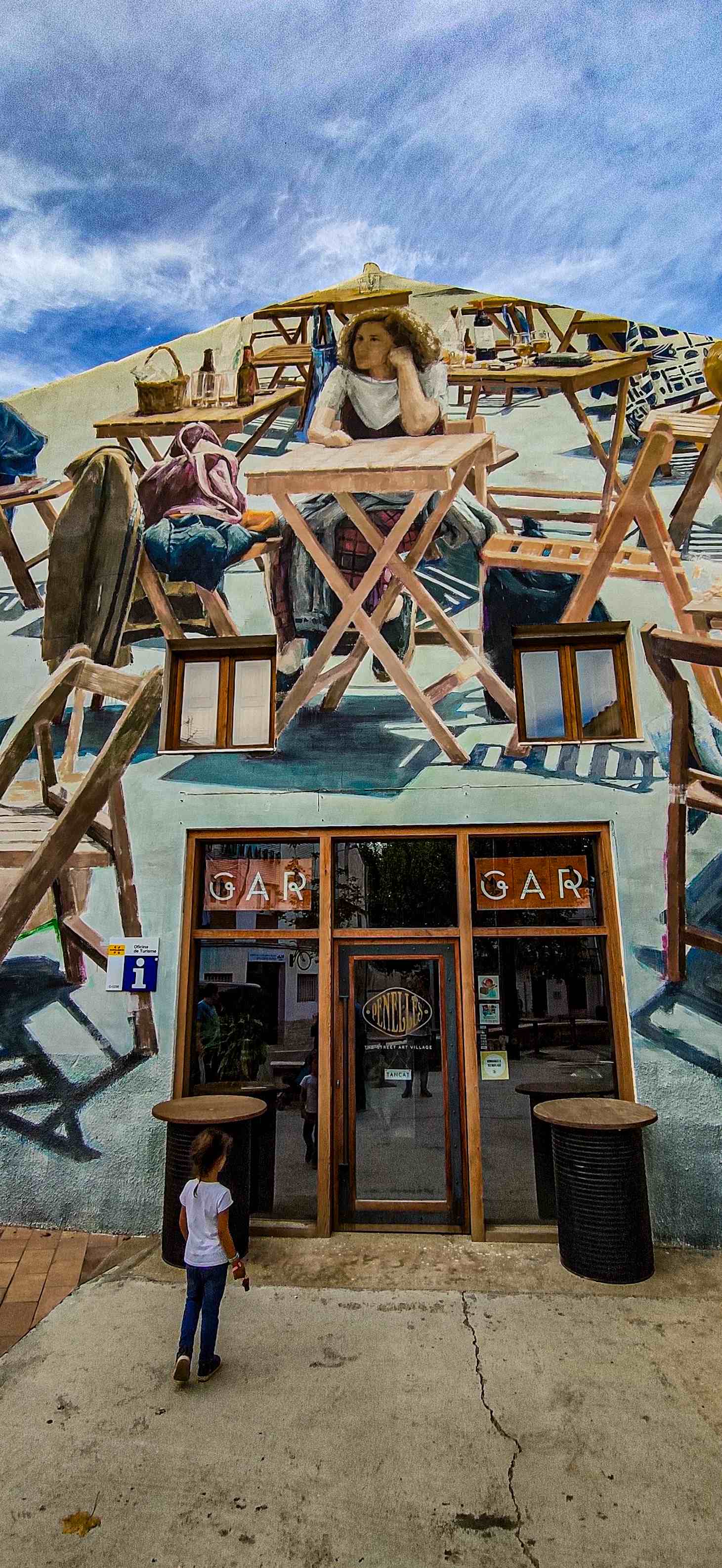 Penelles - Graffiti Slim Safont