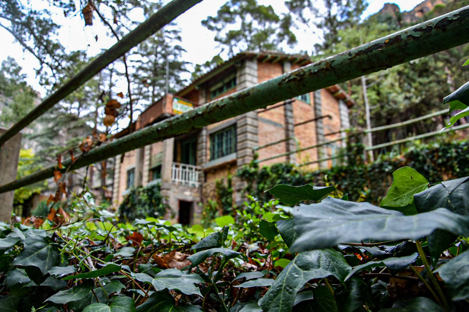 Camarasa instalaciones abandonadas