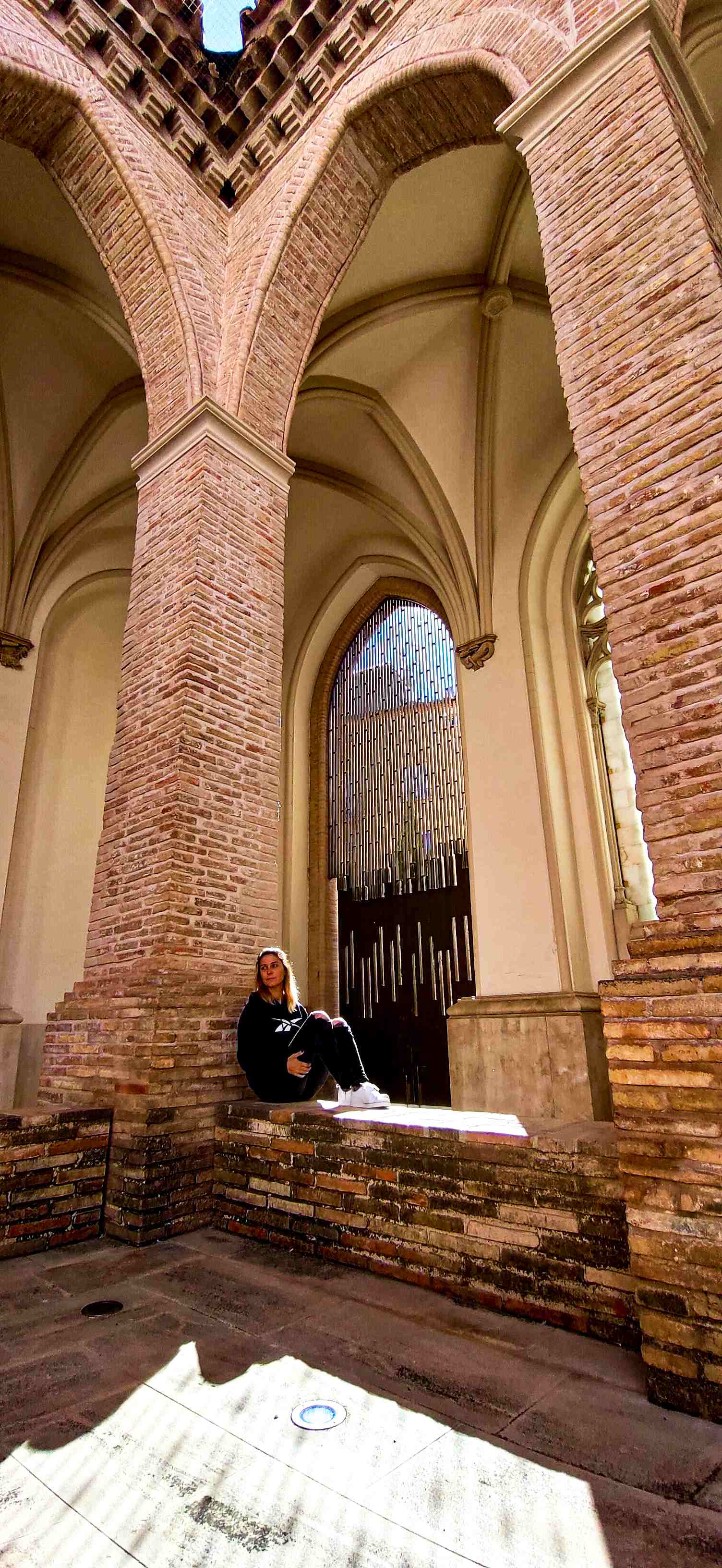 Teruel Basílica de San Pedro claustro interior