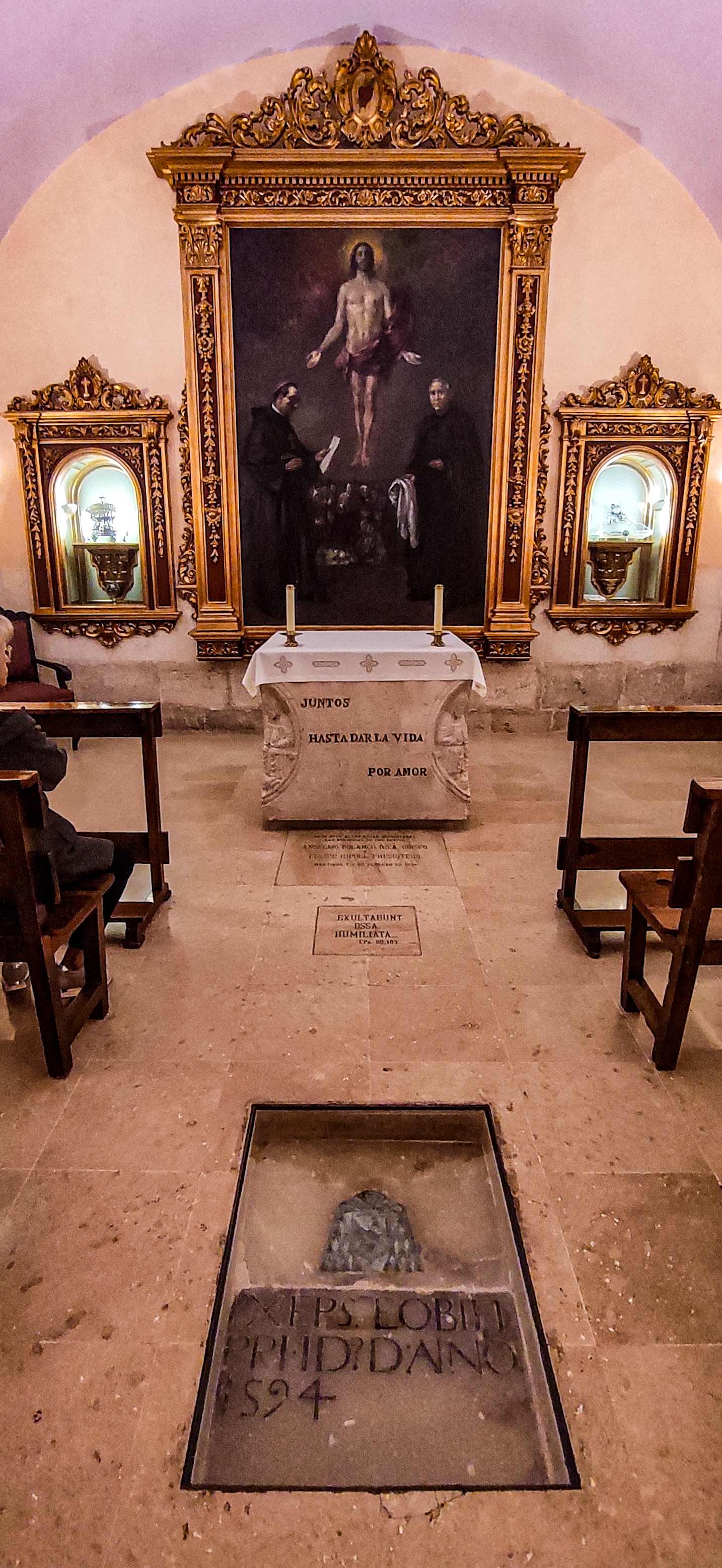 Teruel - interior cripta catedral