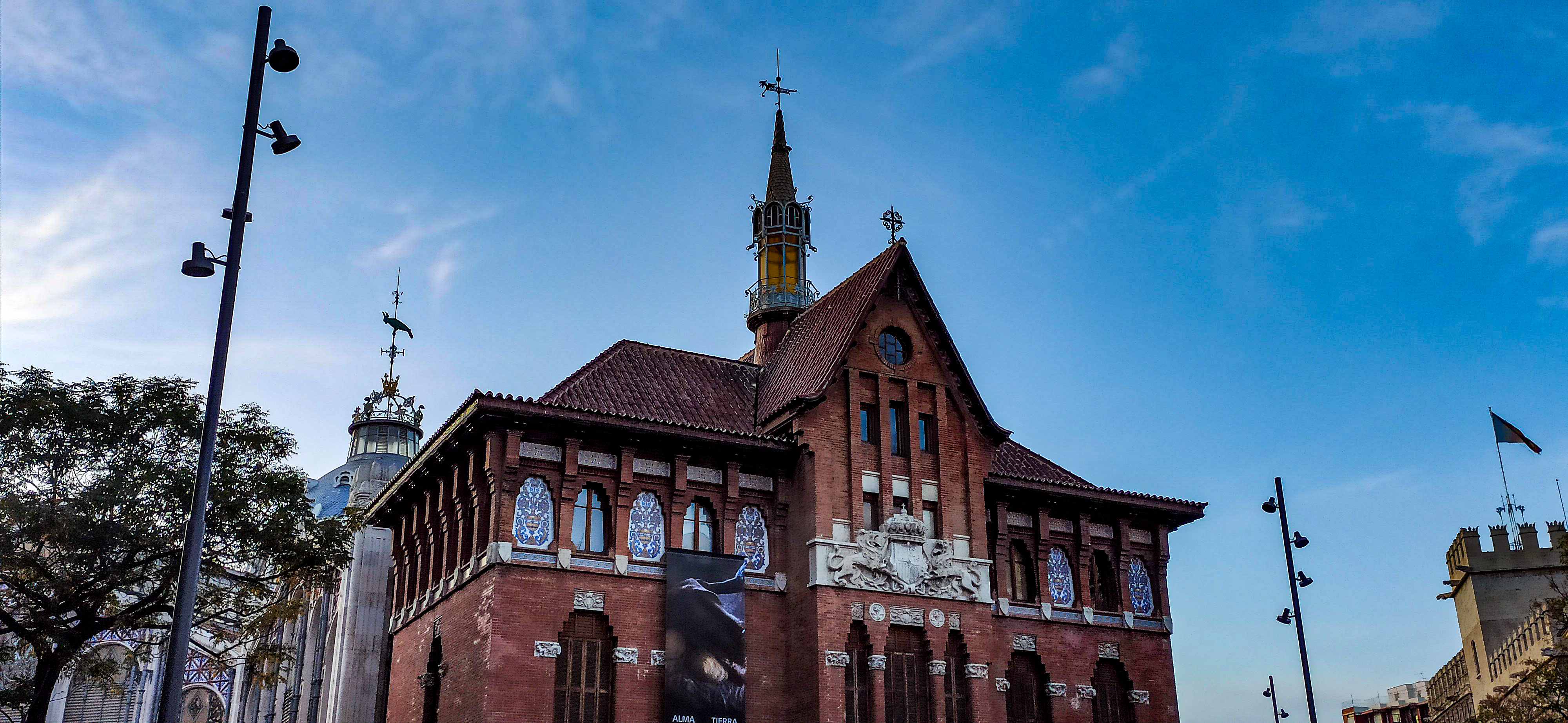 Valencia modernisme llotjeta