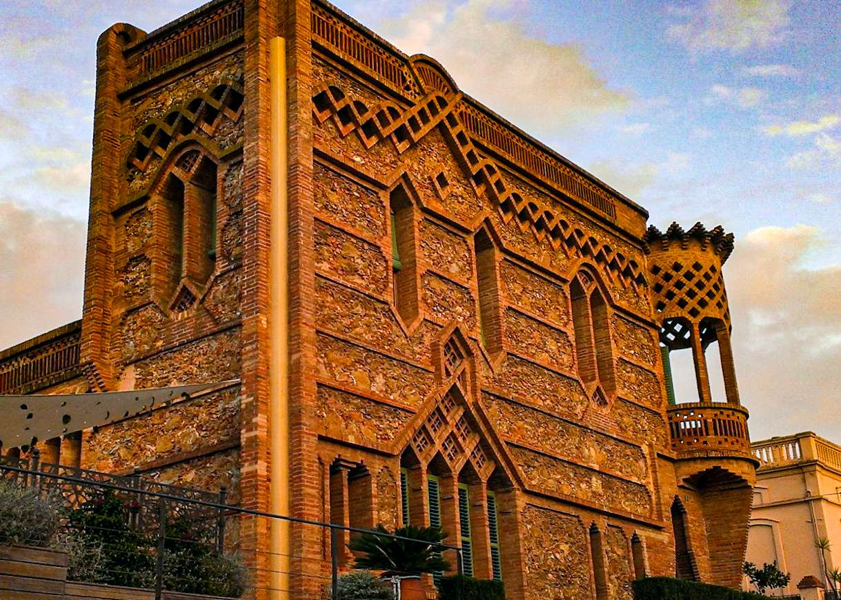 Colonia Guell Santa Coloma de Cervelló