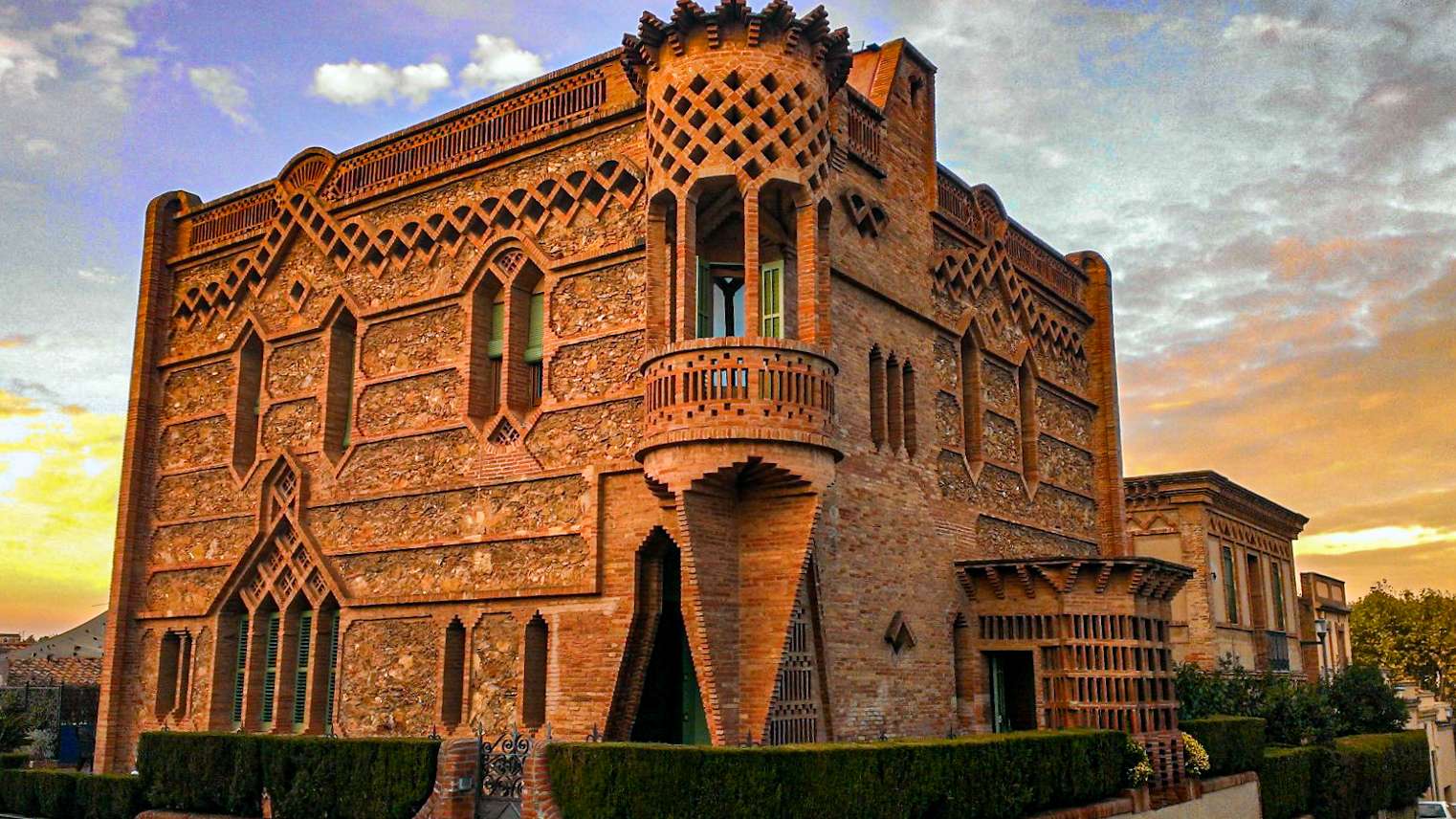 Colonia Guell Santa Coloma de Cervelló