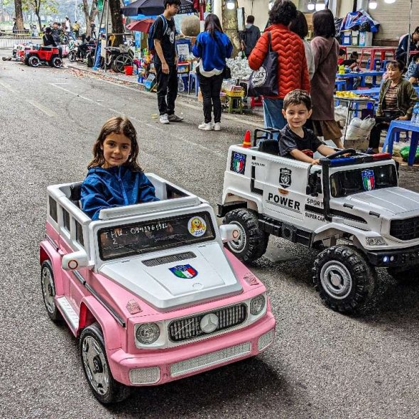 Hanoi carrer de cotxes (Vietnam)