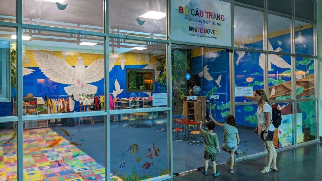 Vietnam - Ho Chi Minh - zona infantil general Museo de la guerra