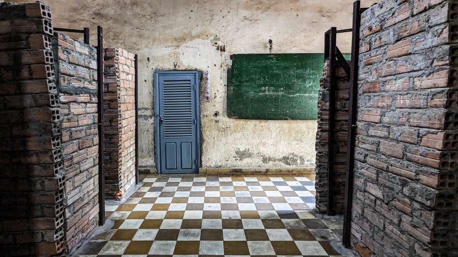 Camboya - Phnom Penh - Oficina S21 - Museo Tuol Seng - celdas tocho