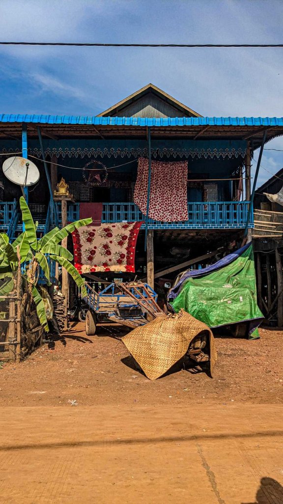 Camboya - Lago Tonle - pueblo pescadores