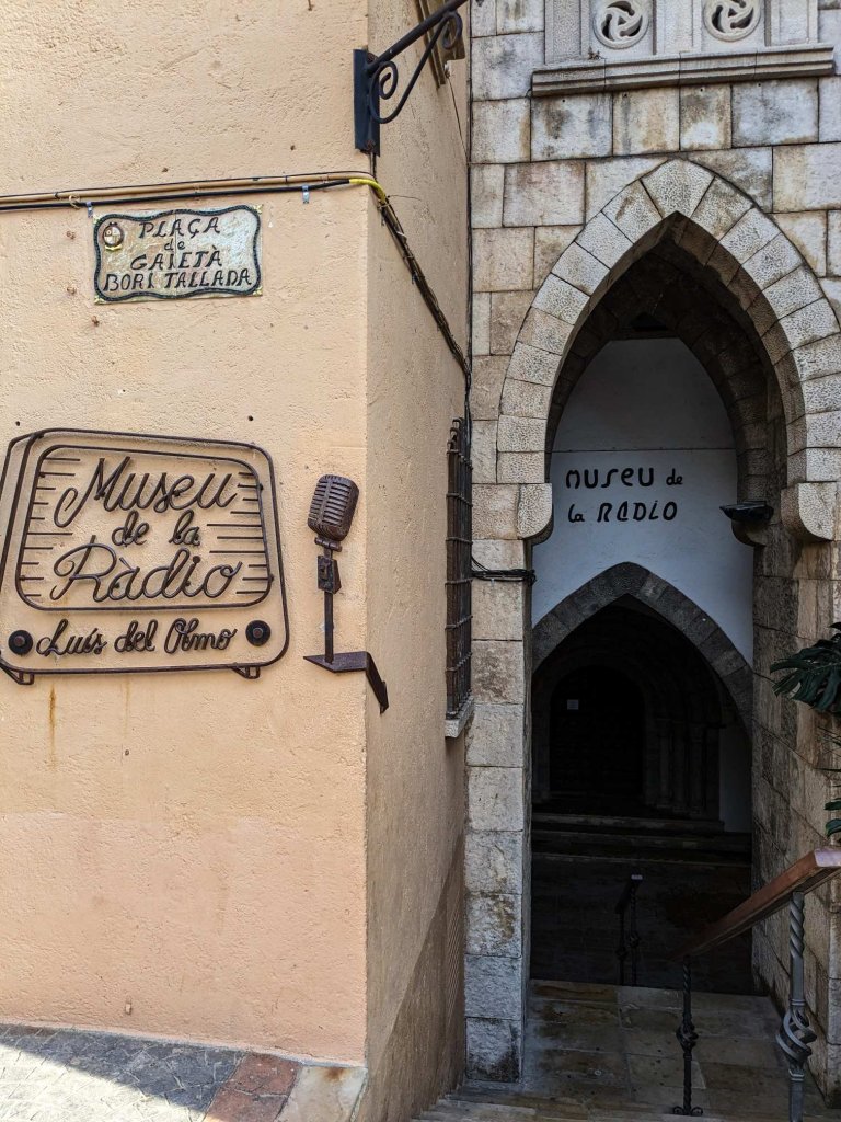 Roc de Sant Gaietà - Tarragonés - Museo de la Radio Luís del Olmo