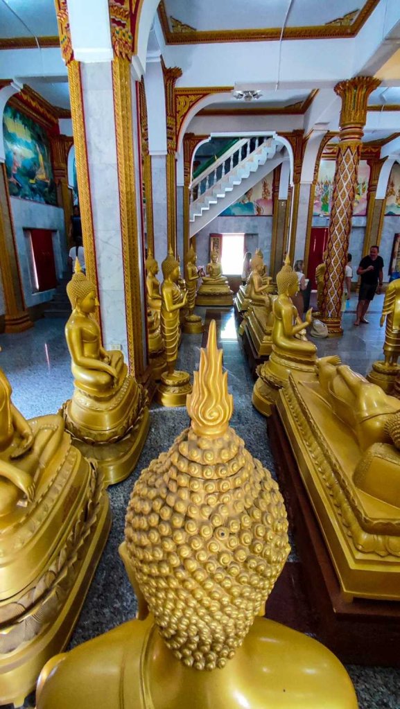 Phuket - Wat Chaithararam - Tailandia- interior templo