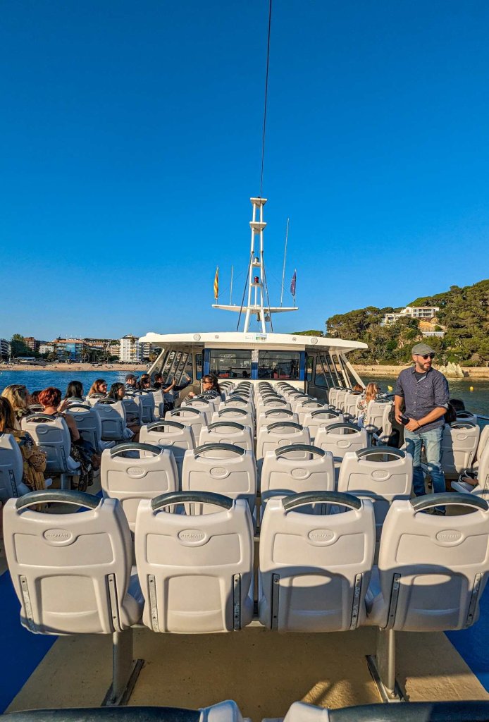 Dofi Jet Boat - Barco Costa Brava - Zona terraza
