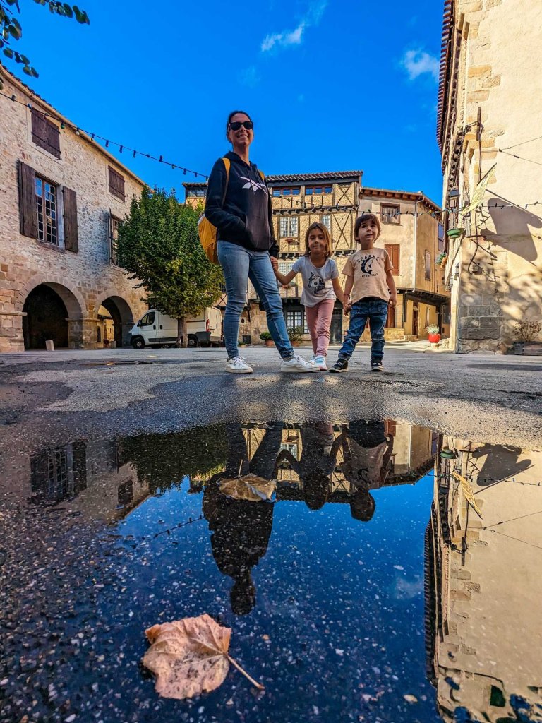 Aude - Alet-les-bains - Plaza principal