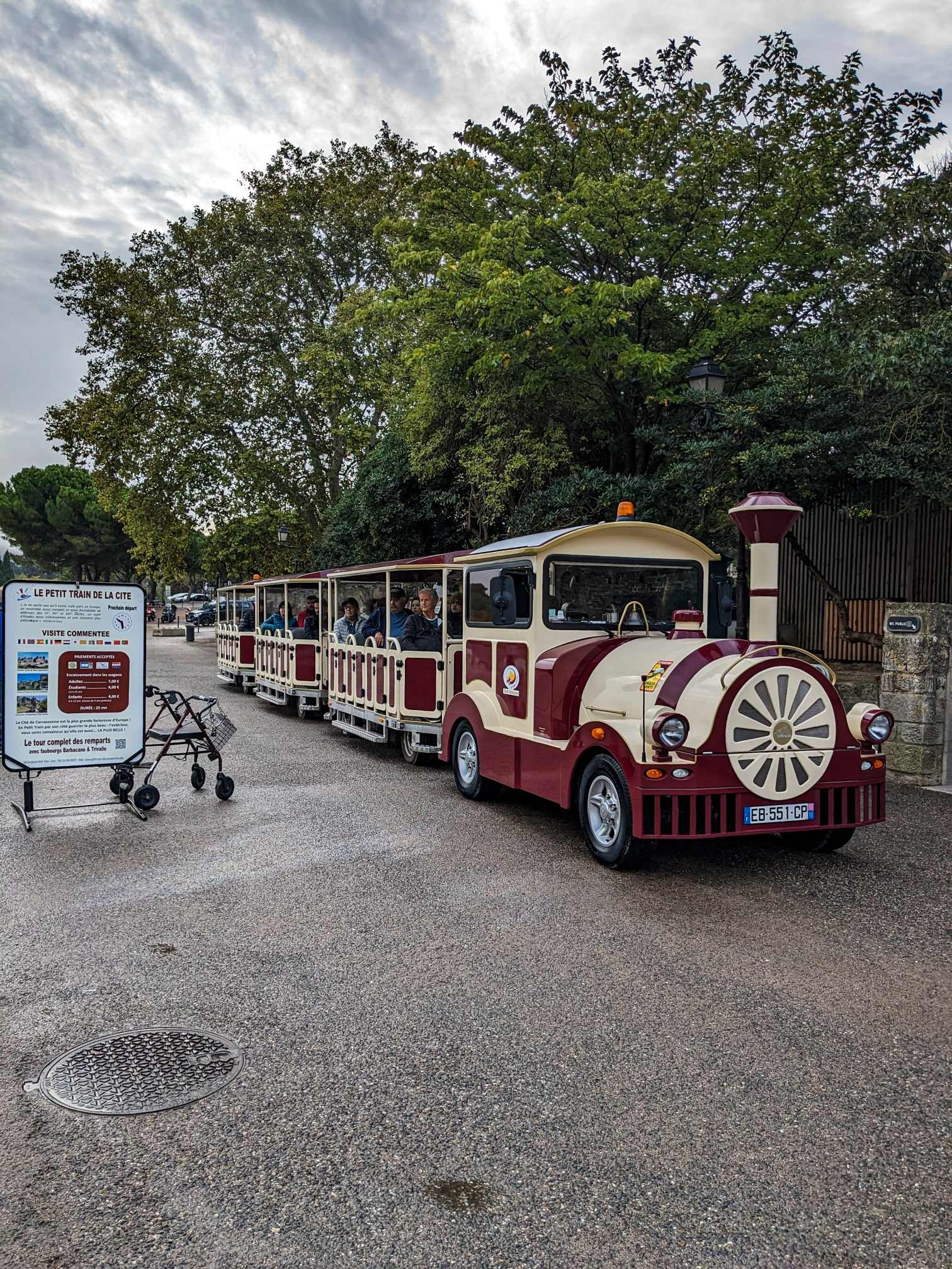 Carcassonne - Tren turístico