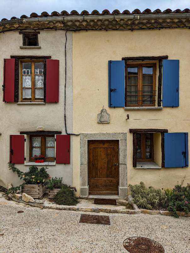 Rennes-le-Château - Aude - Detalles del pueblo