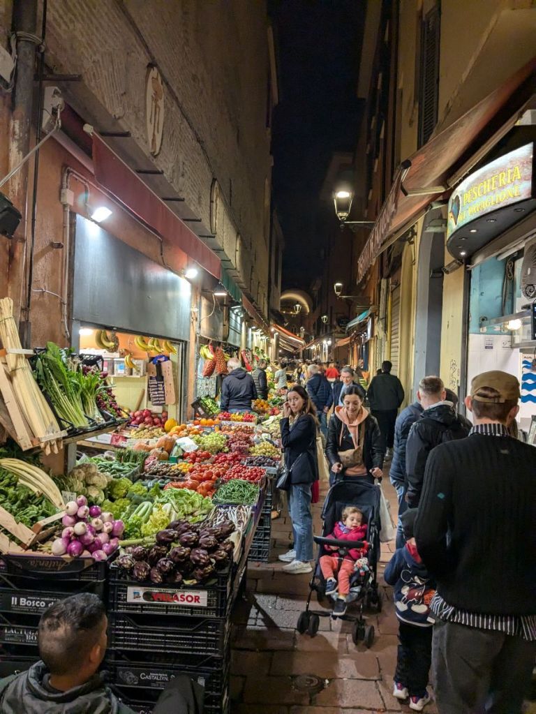 Bolonia - Via Pescherie Vecchie